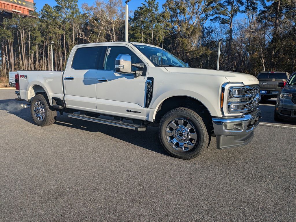 2026 Ford F-350 LARIAT