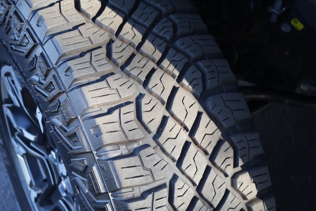 Thumbnail: 2024 Chevrolet Silverado 1500 - 14