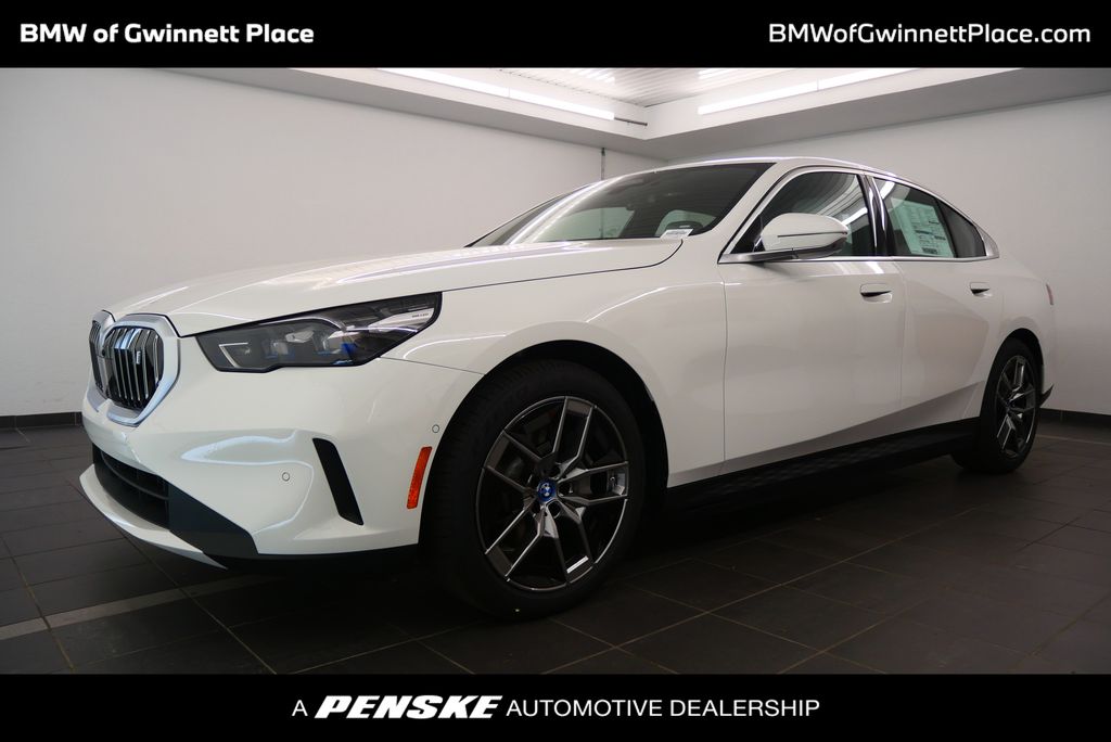 2025 BMW i5 xDrive40 -
                Duluth, GA