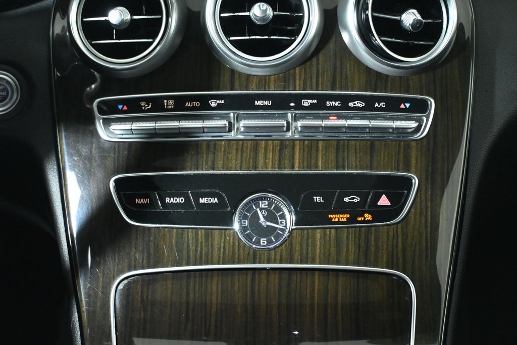 Thumbnail: 2019 Mercedes-Benz C-Class - 24