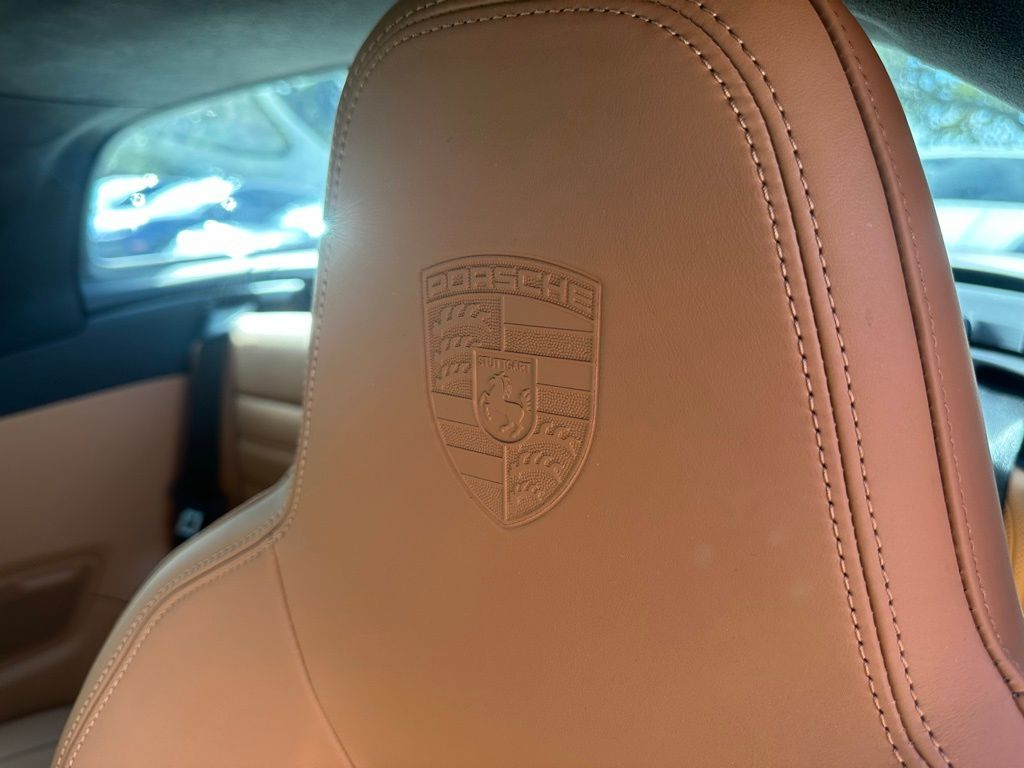 Thumbnail: 2024 Porsche 911 - 21