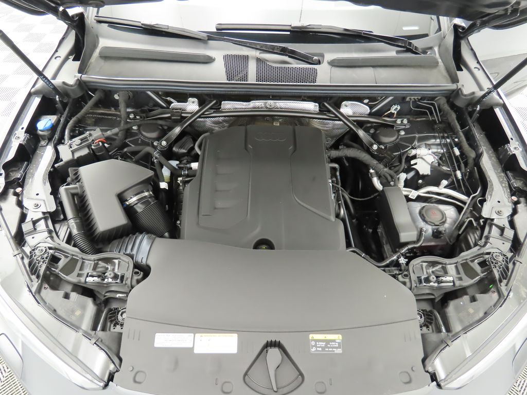 Thumbnail: 2025 Audi Q5 - 32