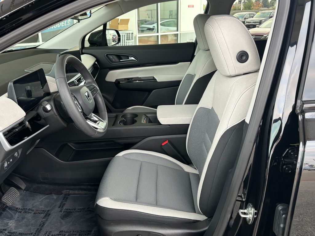 Thumbnail: 2025 Honda Prologue - 23