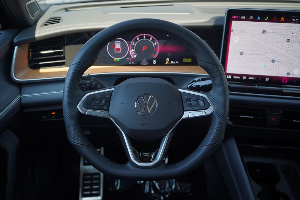 Thumbnail: 2025 Volkswagen Tiguan - 9