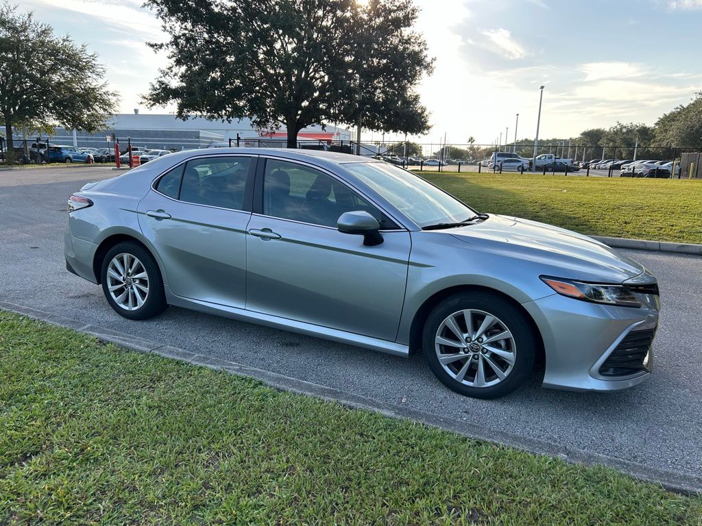 Thumbnail: 2023 Toyota Camry - 7