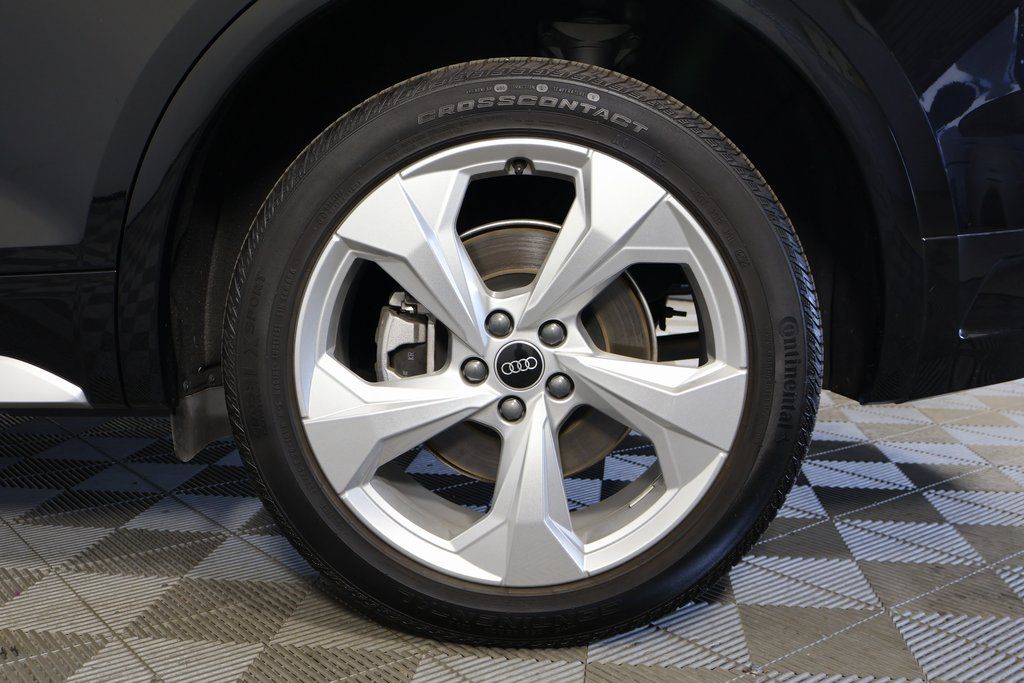 Thumbnail: 2023 Audi Q5 - 15