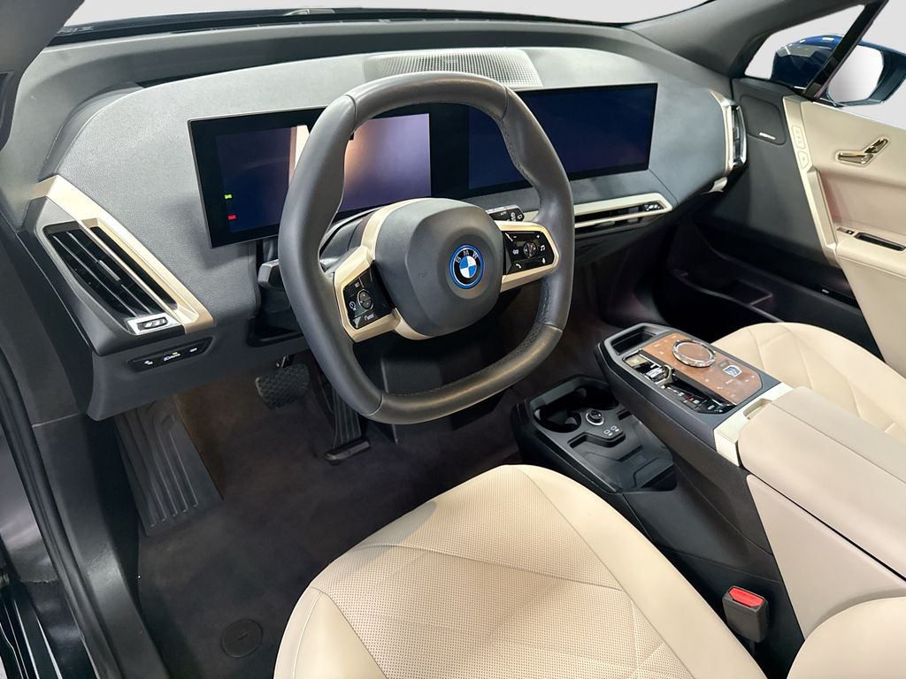 Thumbnail: 2023 BMW iX - 9