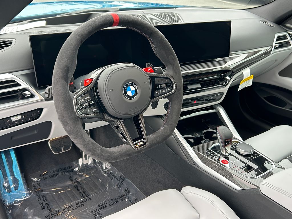 Thumbnail: 2025 BMW M4 - 13