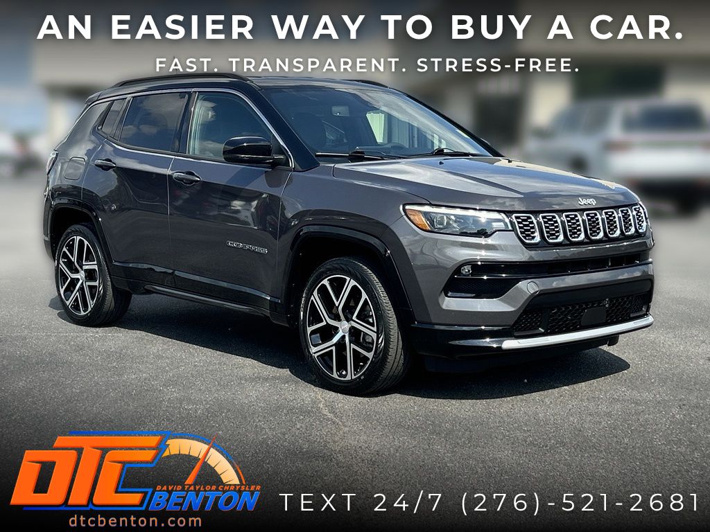 Baltic Gray Metallic Clearcoat 2024 Jeep Compass SUV / Crossover Four-Wheel Drive 8-Speed Automatic