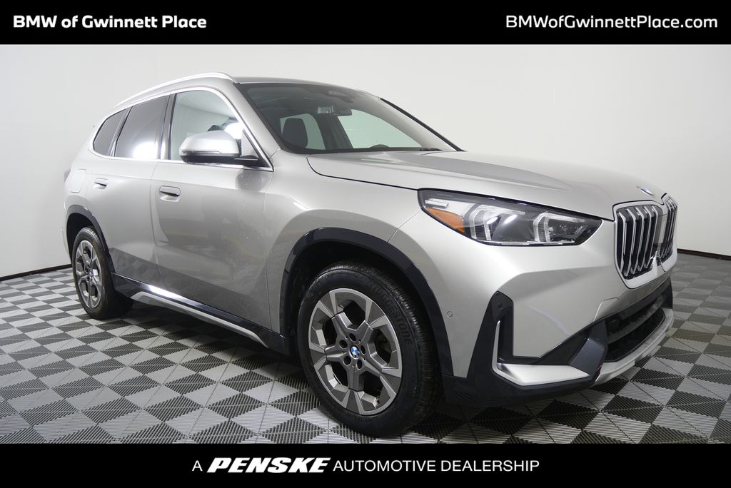 Thumbnail: 2023 BMW X1 - 1