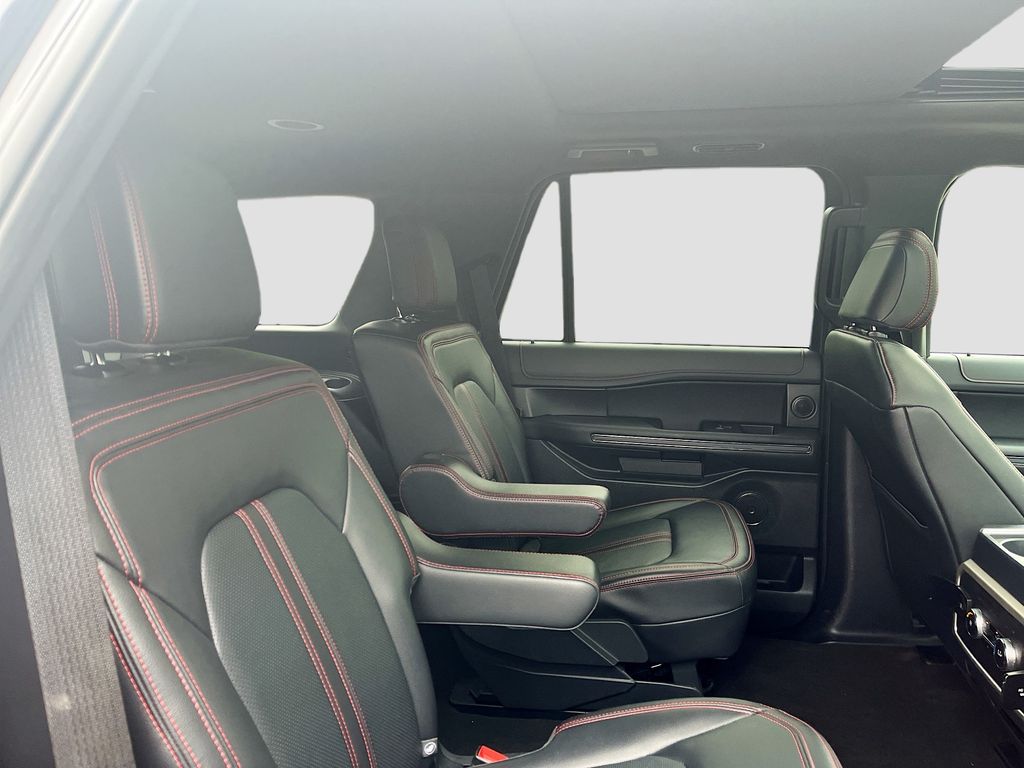 Used 2024 Black Ford Limited image 30