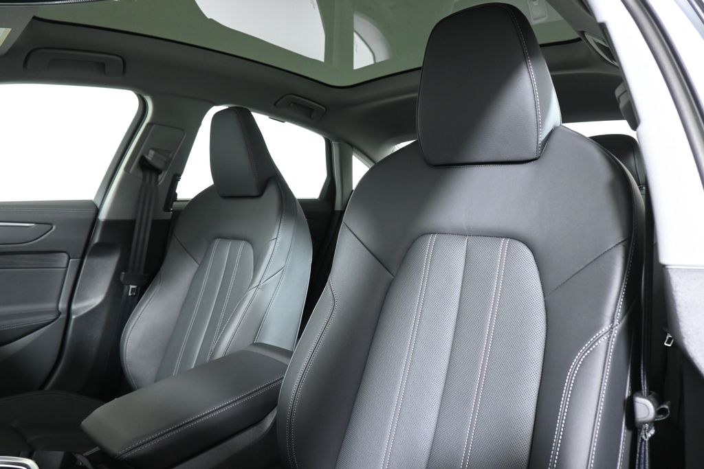 Thumbnail: 2026 Audi A6 - 16