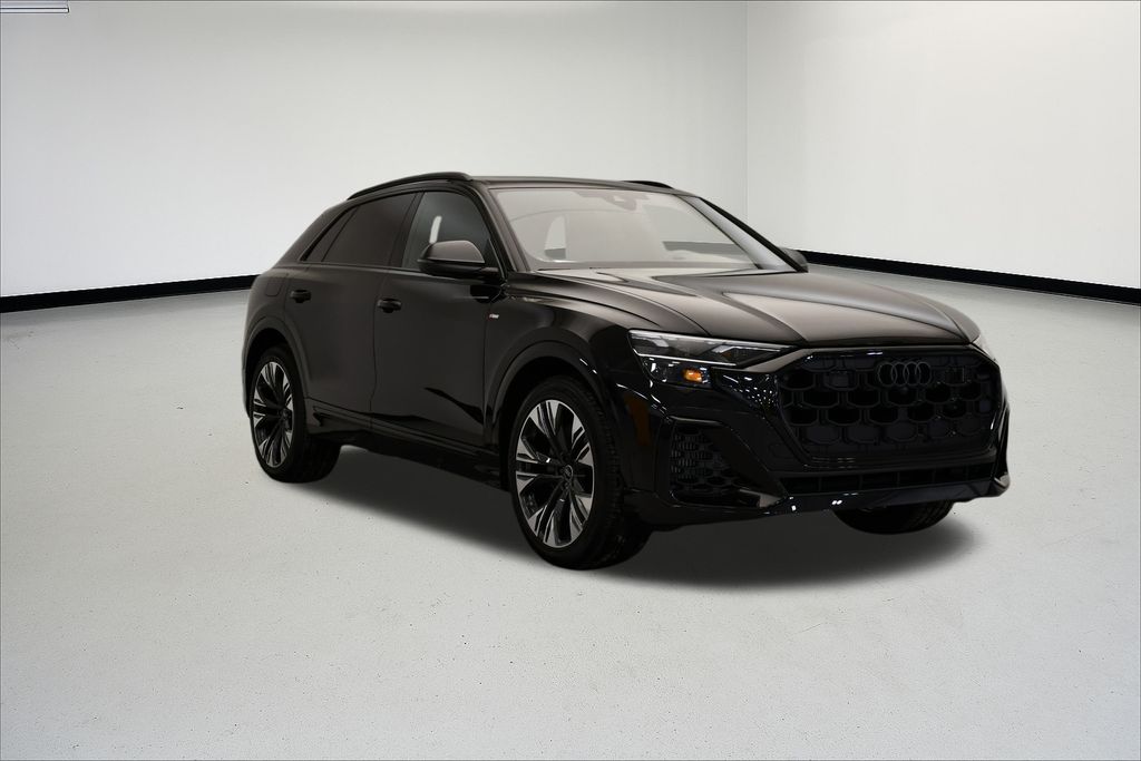 Thumbnail: 2026 Audi Q8 - 7