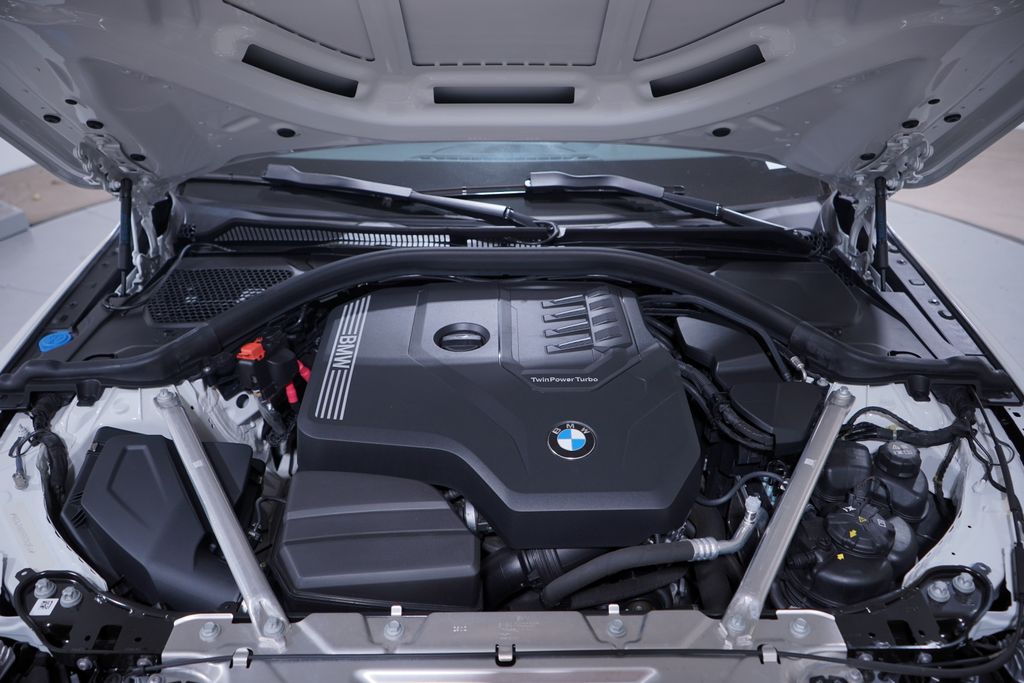 Thumbnail: 2023 BMW 4 Series - 24