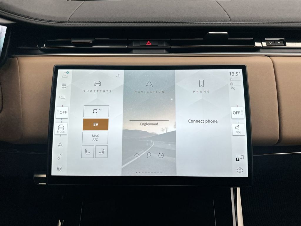 Thumbnail: 2026 Land Rover Range Rover Sport - 13