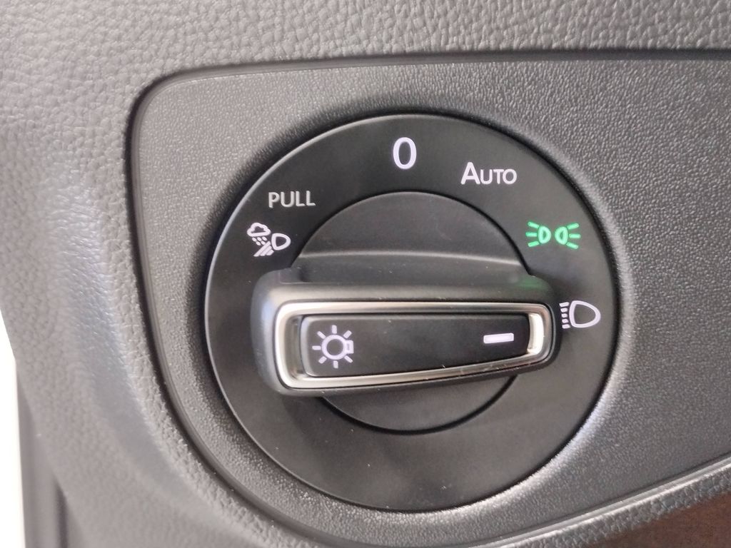 2023 Volkswagen Atlas 2.0T SEL