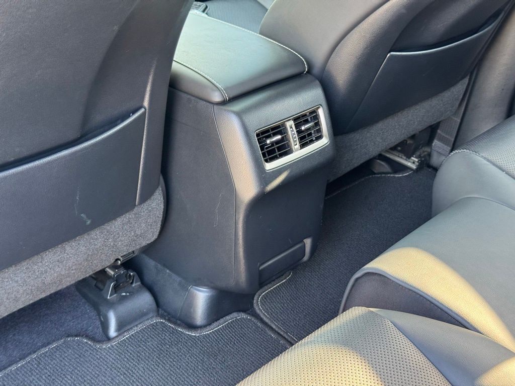 2022 Lexus RX 350L photo 25