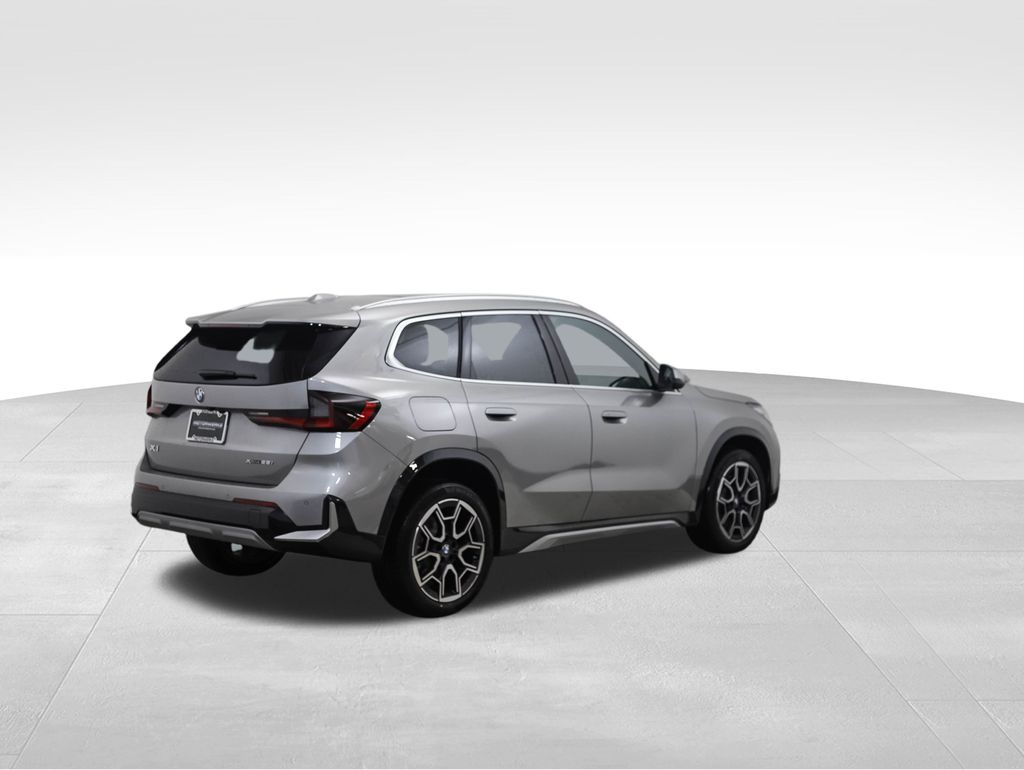 2025 BMW X1 xDrive28i 5