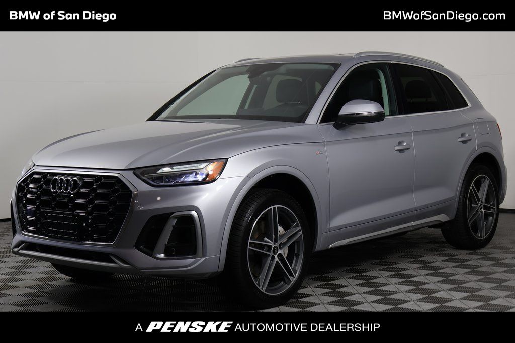 Thumbnail: 2021 Audi Q5 - 1