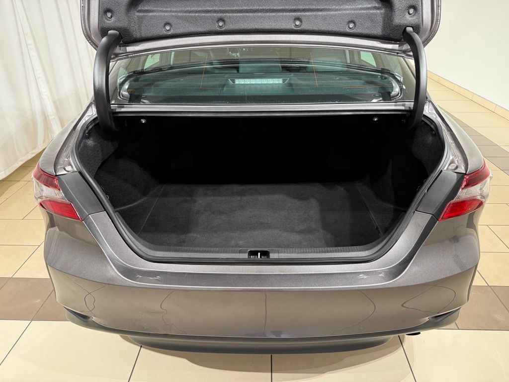 Thumbnail: 2024 Toyota Camry - 11