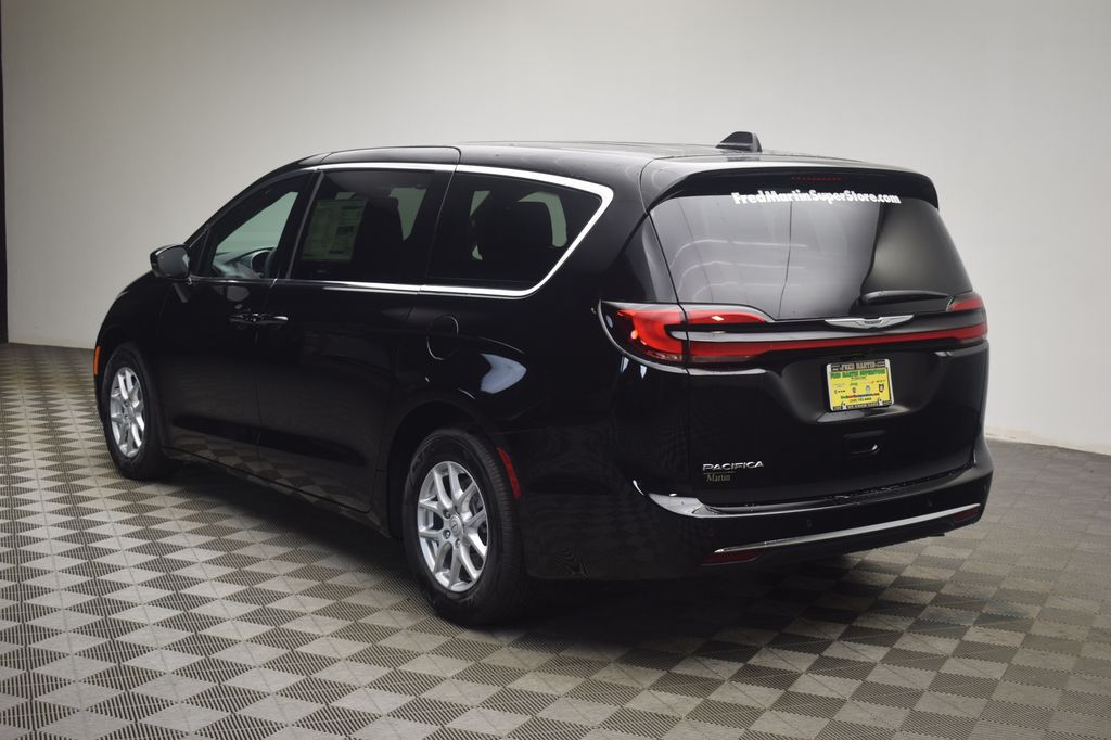 new 2026 Chrysler Pacifica car, priced at $42,456