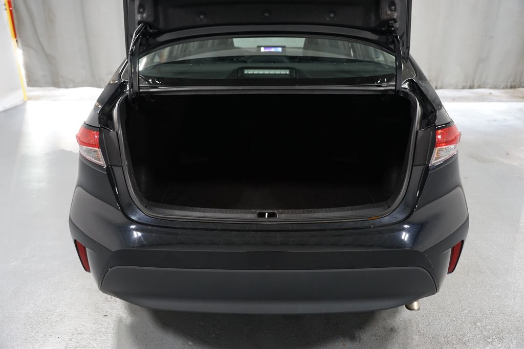 Thumbnail: 2023 Toyota Corolla - 31