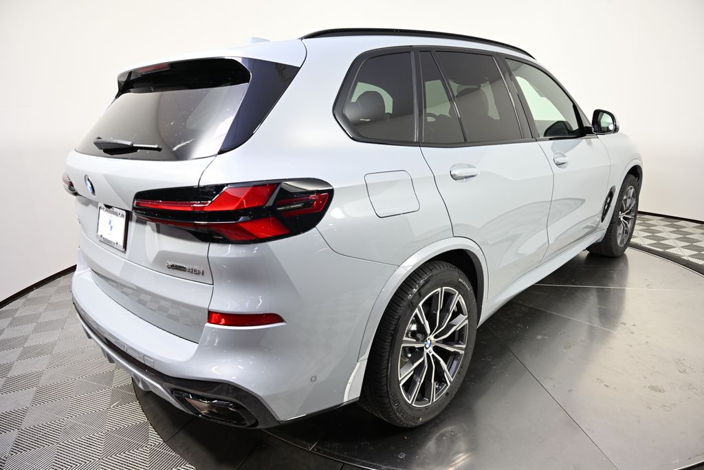 Thumbnail: 2026 BMW X5 - 5