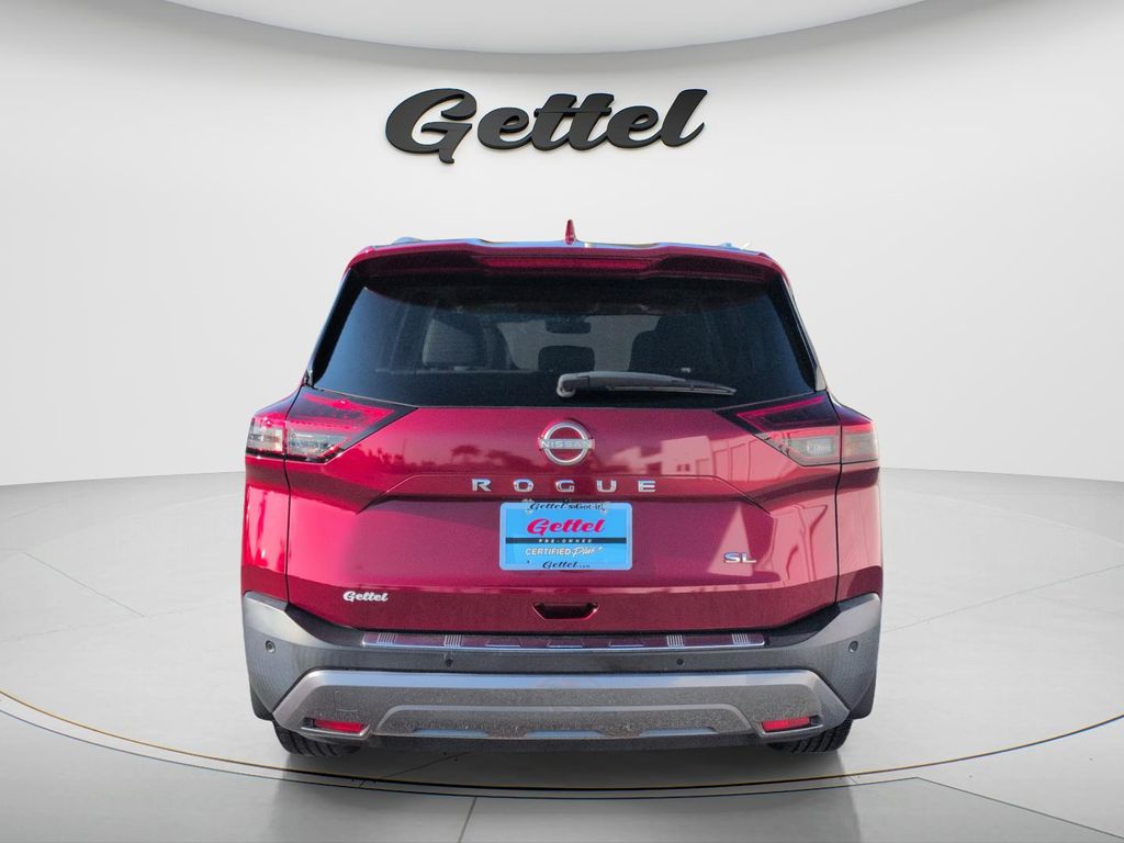 Certified Used 2022 Red Nissan SL image 6