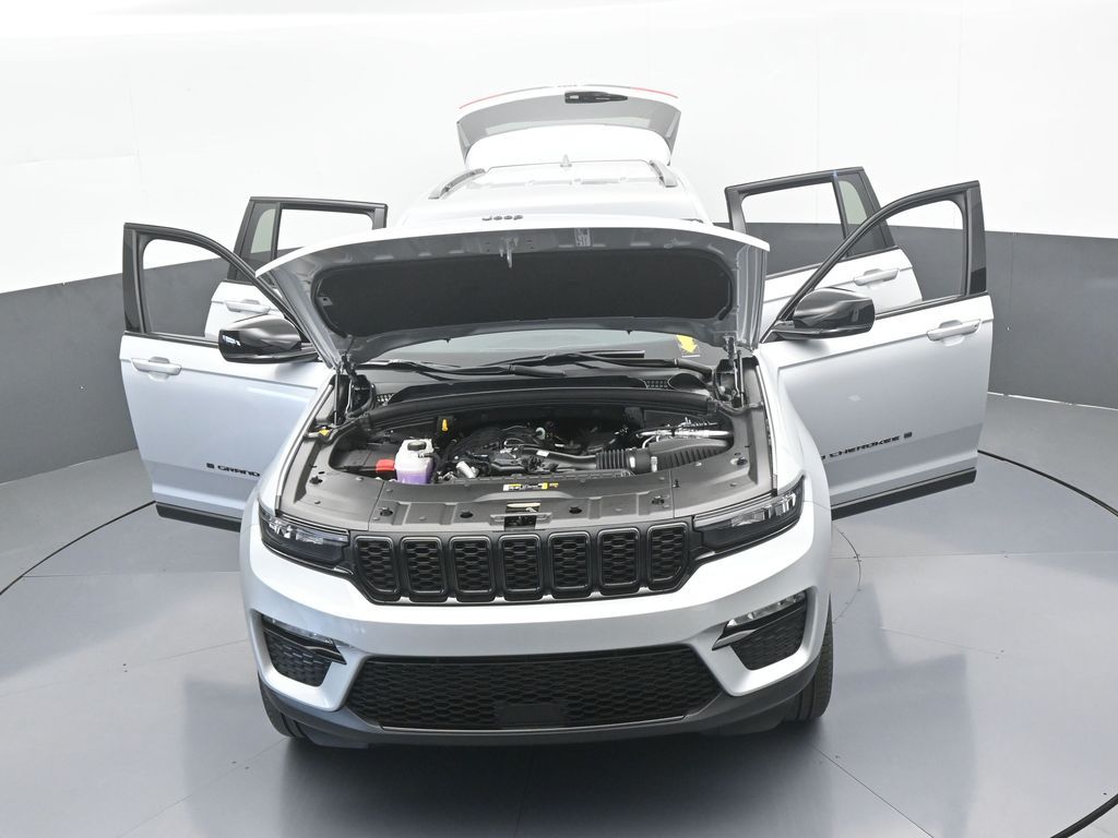 New 2025 Silver Zynith Jeep Limited image 66