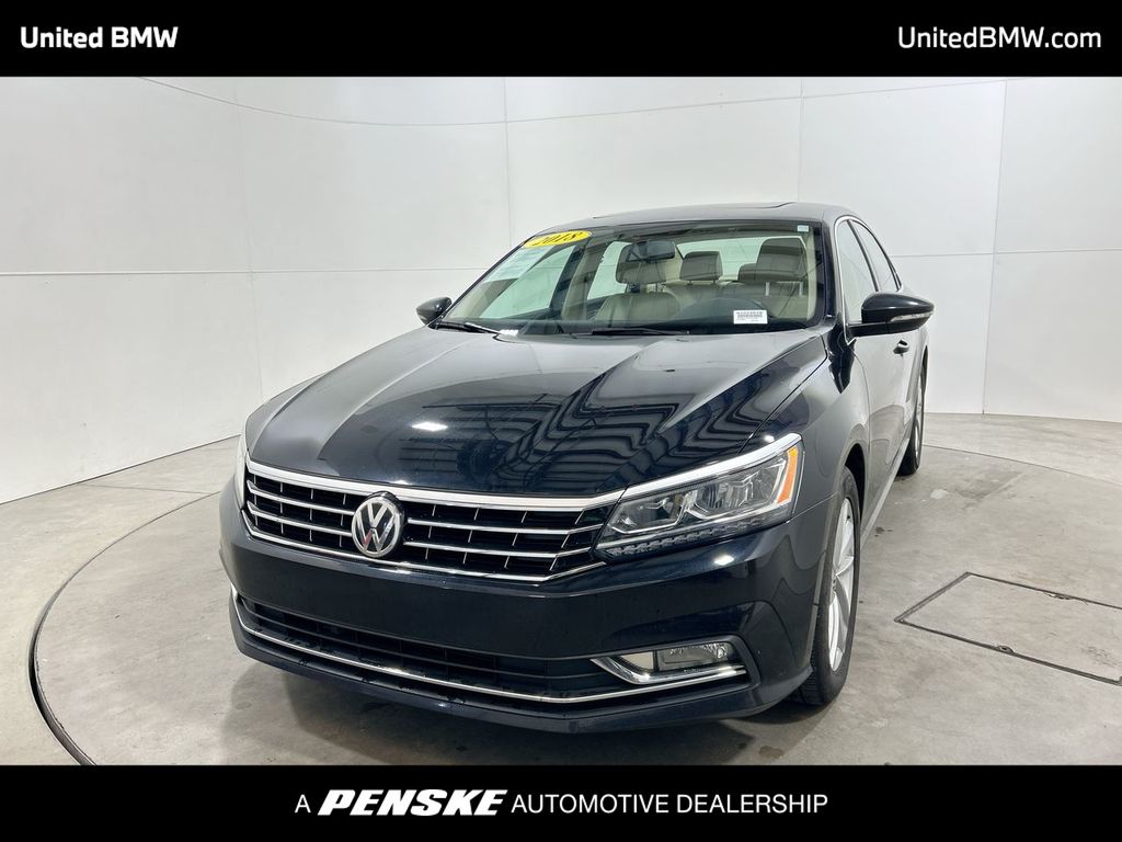 2018 Volkswagen Passat 2.0T -
                Roswell, GA