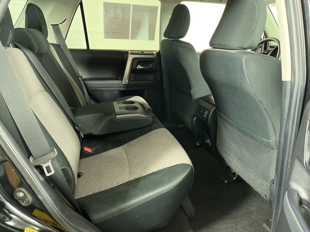 Thumbnail: 2020 Toyota 4Runner - 8