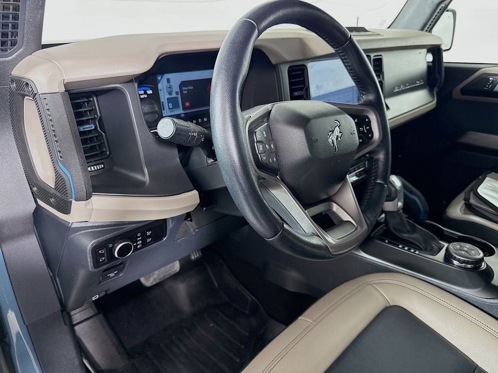 Thumbnail: 2023 Ford Bronco - 9