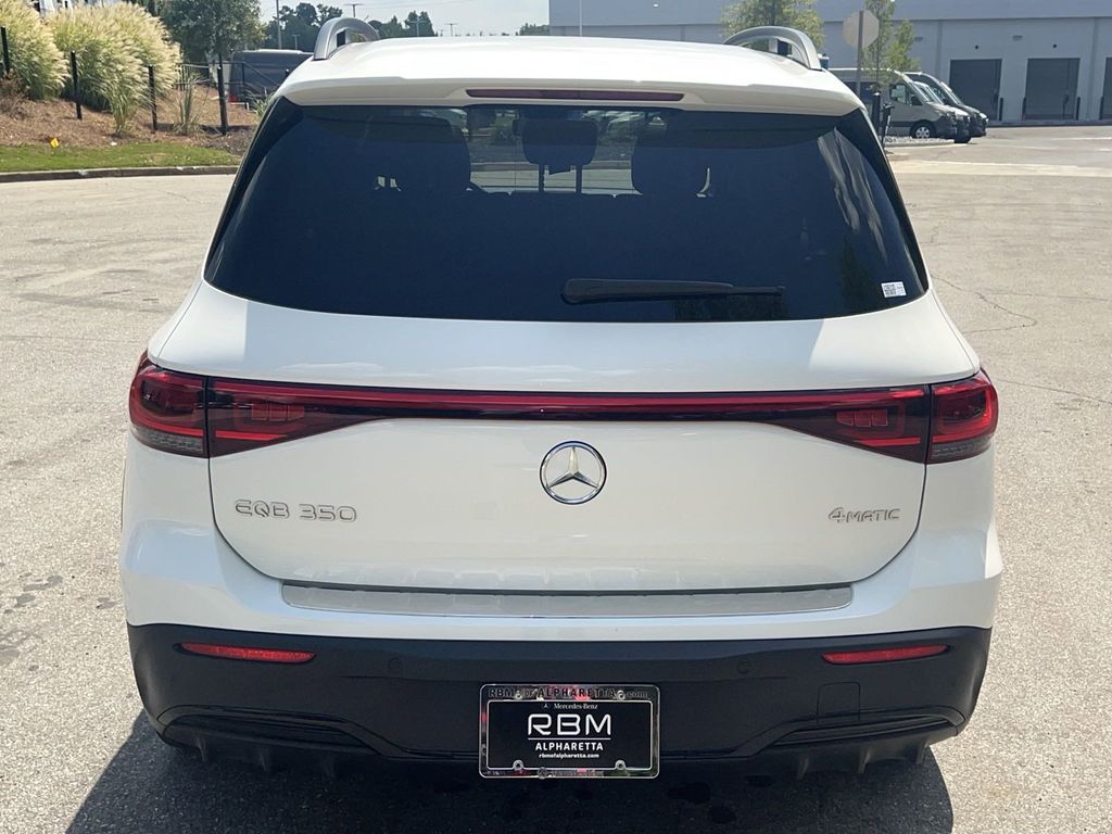 2023 Mercedes-Benz EQB 350 7