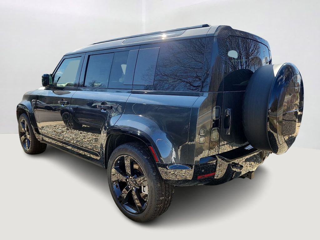 Thumbnail: 2026 Land Rover Defender - 4