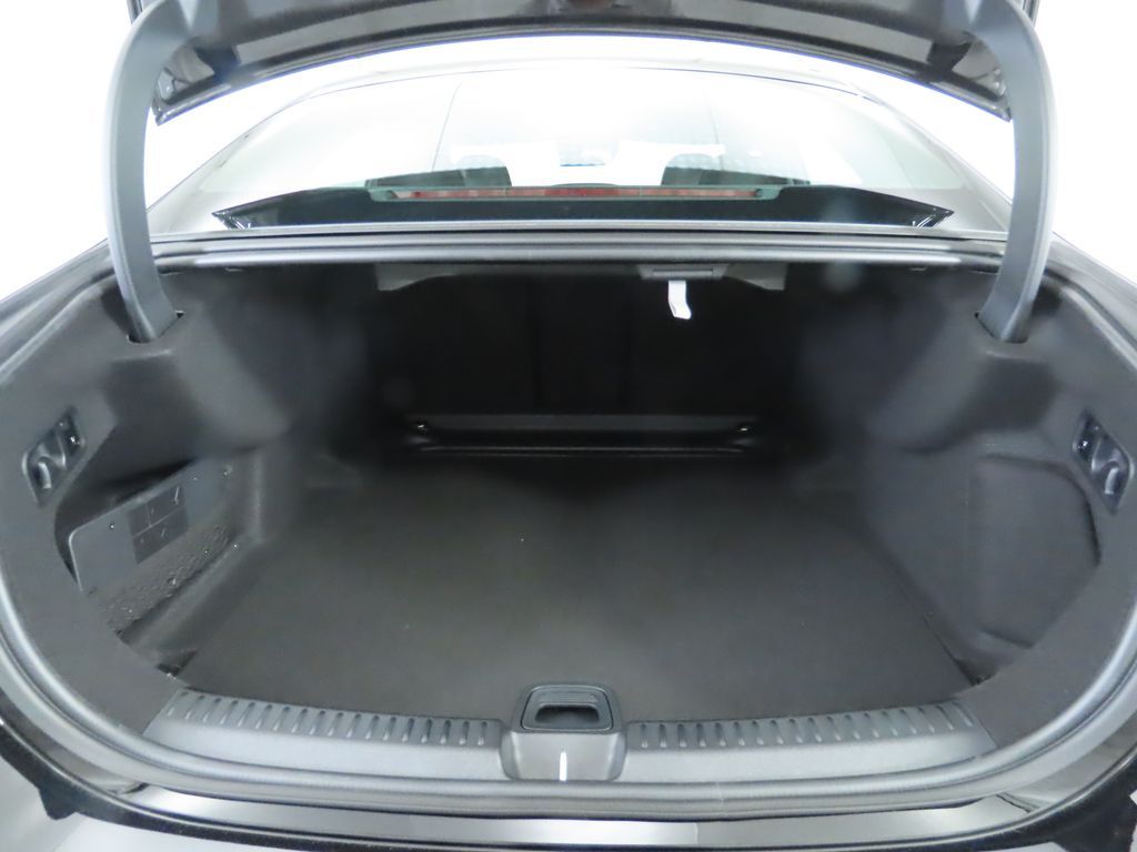 Thumbnail: 2026 Mercedes-Benz E-Class - 30