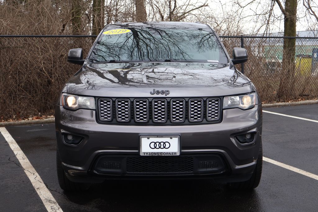 Thumbnail: 2019 Jeep Grand Cherokee - 2