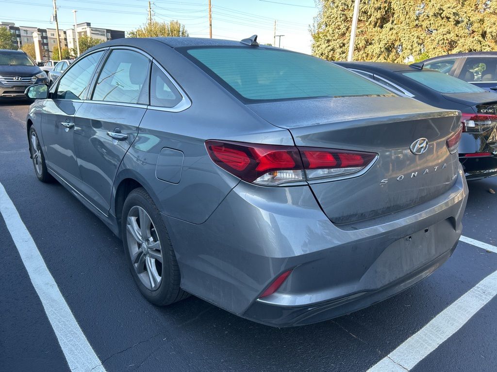 Thumbnail: 2018 Hyundai Sonata - 2