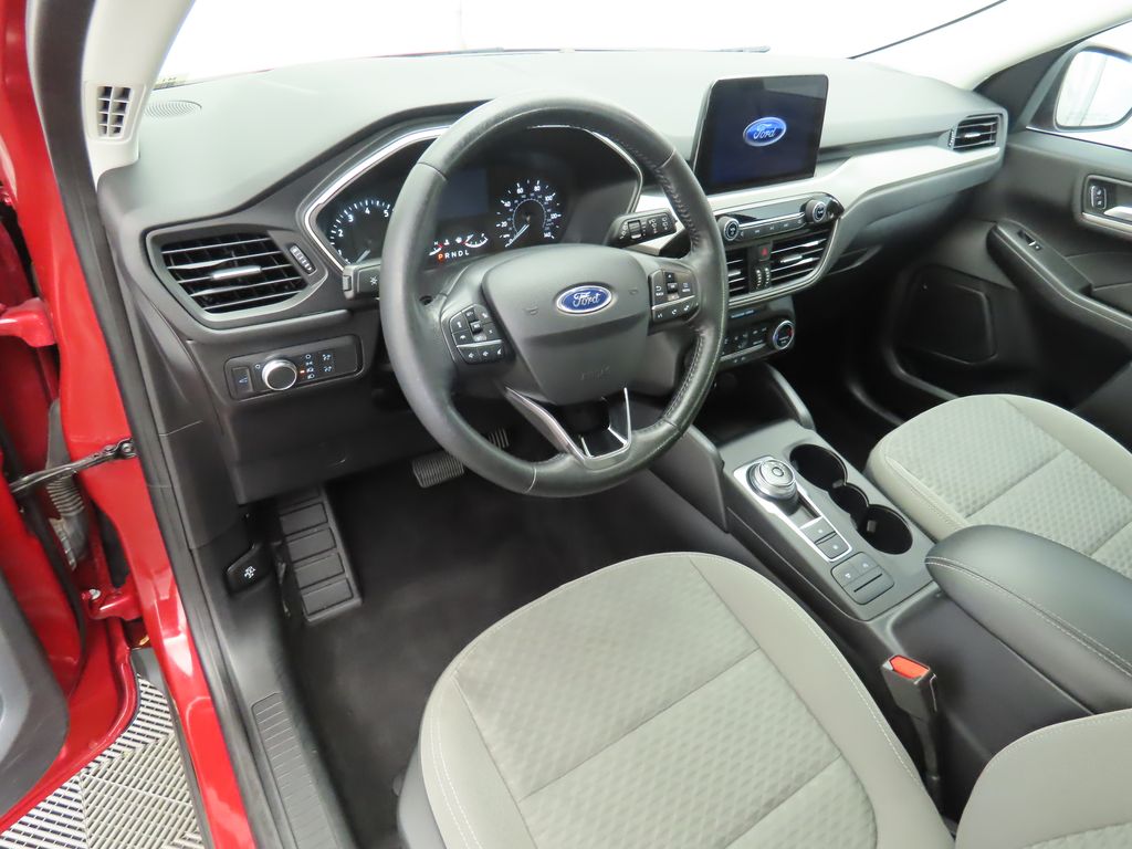 2021 Ford Escape SE 9