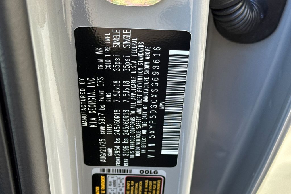 new 2025 Kia Telluride car, priced at $56,465