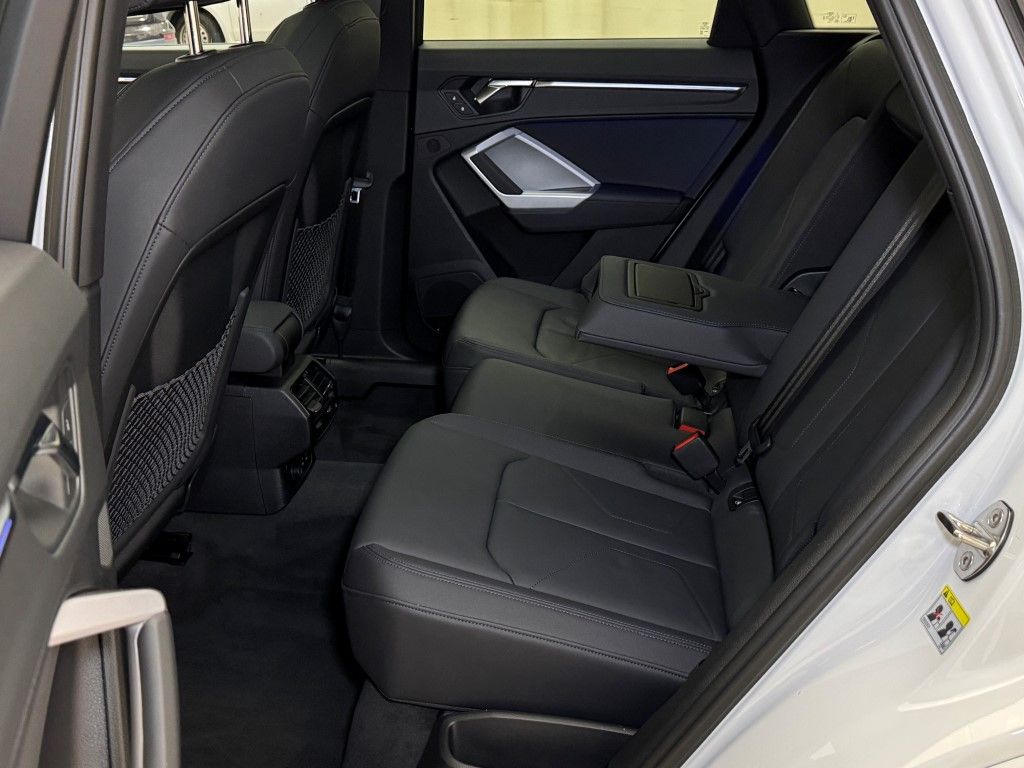 2024 Audi Q3 Premium Plus 28