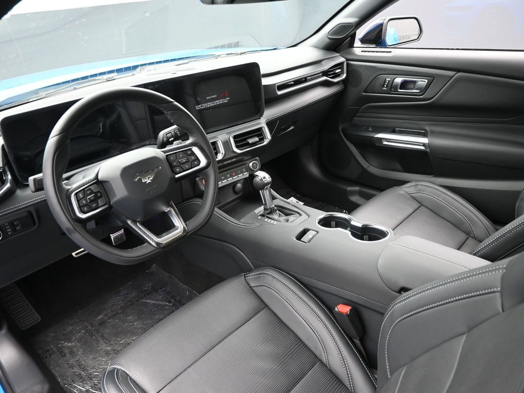 2025 Ford Mustang GT Premium Fastback