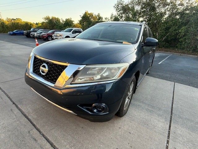 Arctic Blue Metallic 2013 Nissan Pathfinder SV 4WD SUV / Crossover Four-Wheel Drive Continuously Variable Transmission