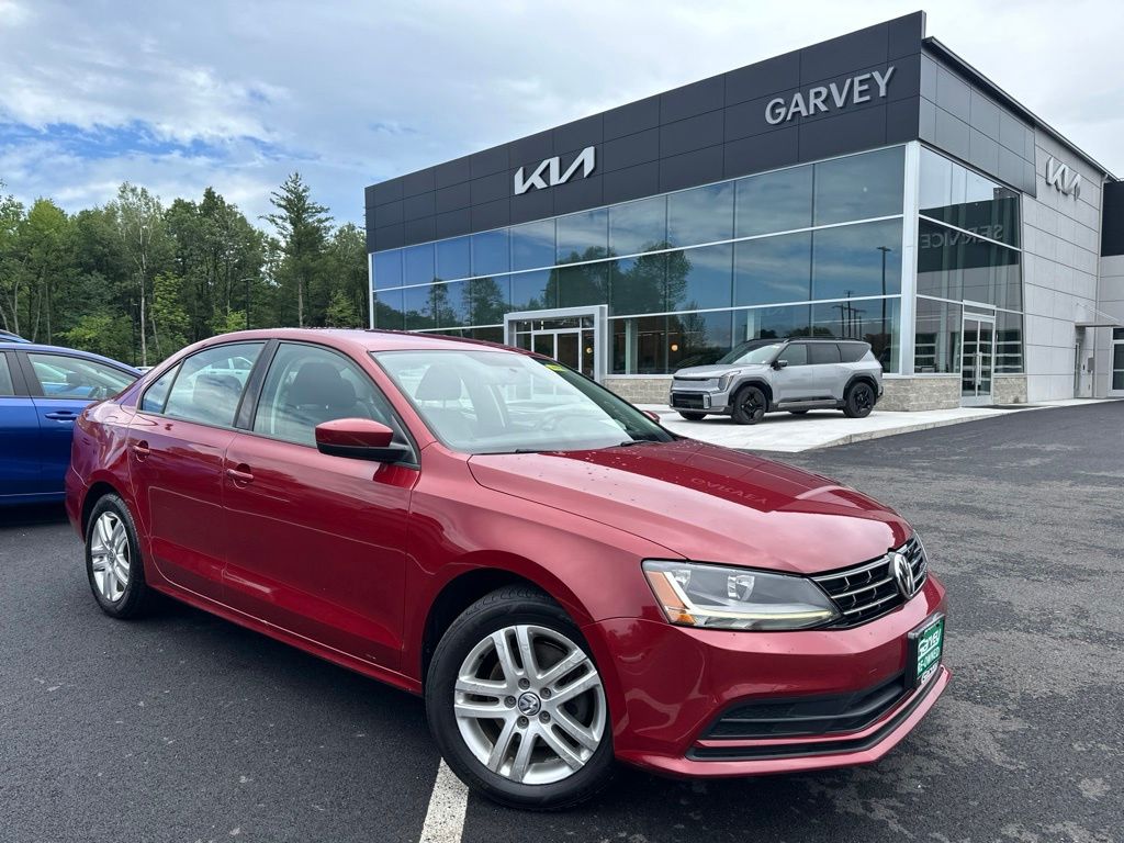 Cardinal Red Metallic 2018 Volkswagen Jetta Sedan Front-Wheel Drive 6-Speed Automatic