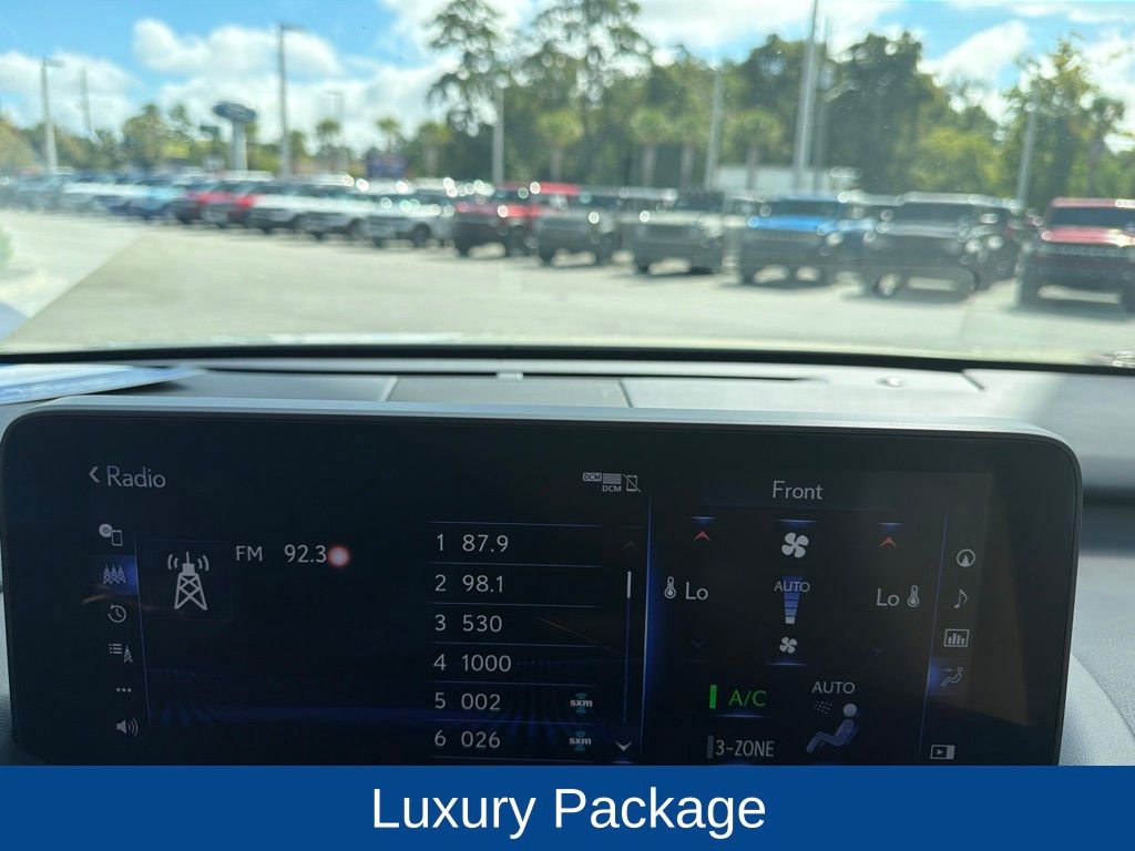 2021 Lexus RX 350L Luxury