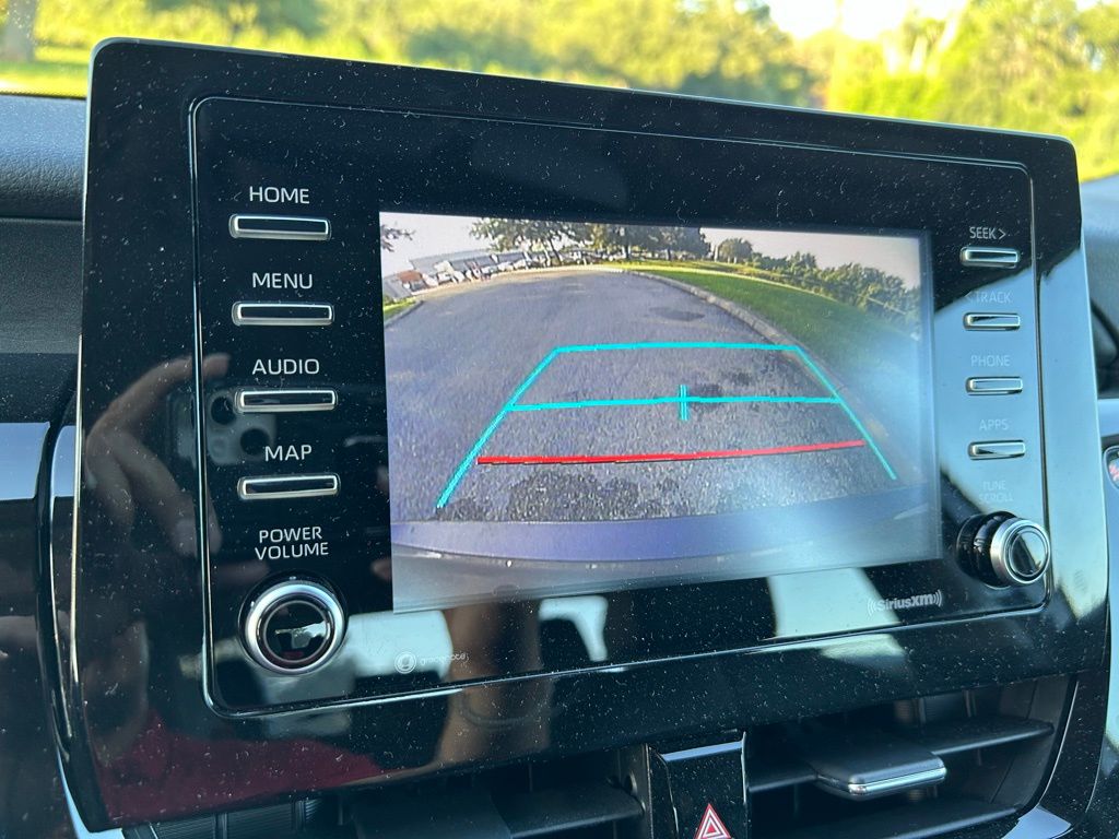 Thumbnail: 2021 Toyota Camry - 25