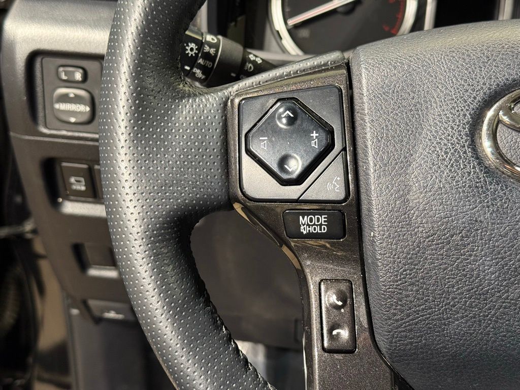 Thumbnail: 2024 Toyota 4Runner - 25