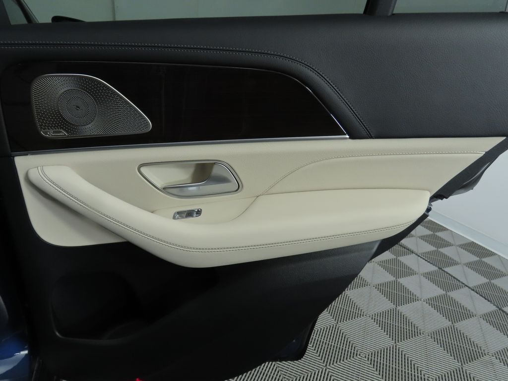 2025 Mercedes-Benz GLE 53 AMG 28