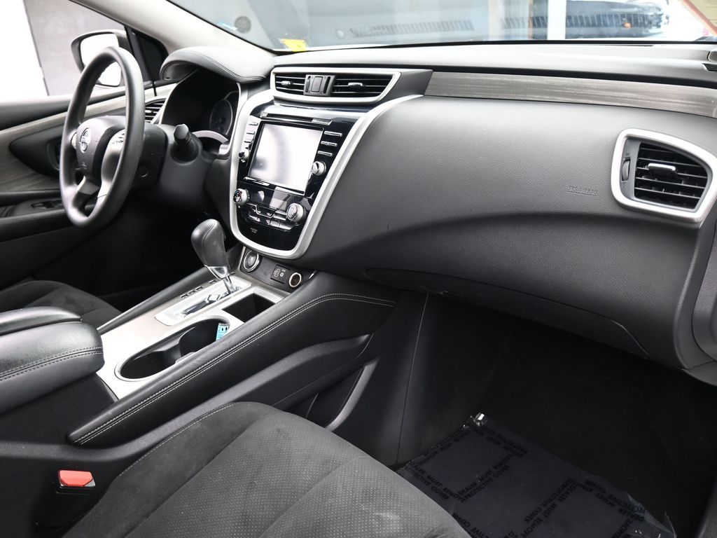 Used 2018 Pearl White Nissan S image 42