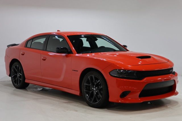 Go Mango! 2022 Dodge Charger R/T RWD Sedan Rear-Wheel Drive 8-Speed Automatic