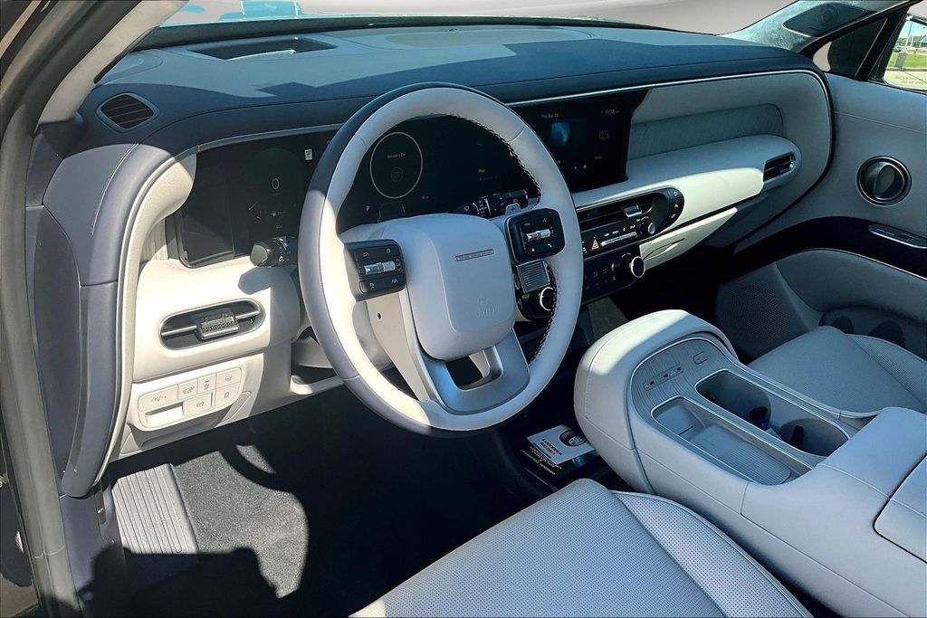 New 2026 Black Hyundai Calligraphy image 7